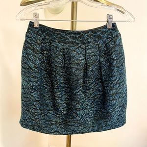Sparkling NWT Wells Grace metallic thread mini!